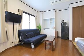 Guest House Liz Nakazaki-cho