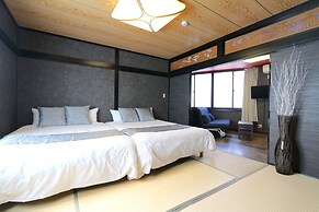 Guest House Liz Nakazaki-cho