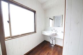 Guest House Liz Nakazaki-cho