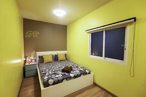 ZZZ Hostel - Don Mueang Airport