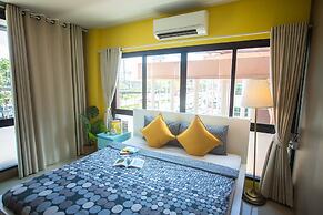 ZZZ Hostel - Don Mueang Airport