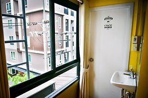 ZZZ Hostel - Don Mueang Airport