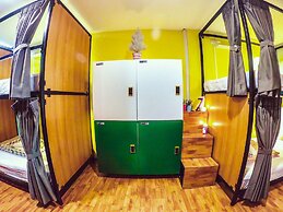 ZZZ Hostel - Don Mueang Airport