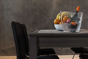 Charming Palace Corte Del Teatro