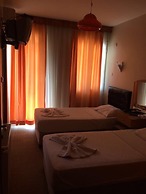 Ozcam Hotel