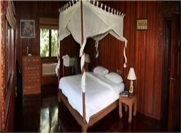 5BR Beachfront Villa Bangrak