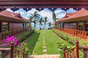 5BR Beachfront Villa Bangrak