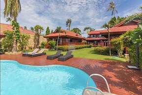 5BR Beachfront Villa Bangrak