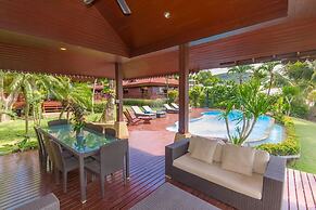 5BR Beachfront Villa Bangrak