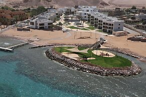 Public Security Hotel & Chalets
