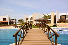Public Security Hotel & Chalets