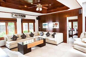 4 Bedroomed Villa In Chaweng P2 SDV194-By Samui Dream Villas