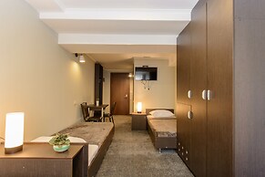 Hotel Reverence