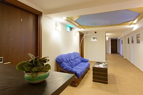 Hotel Reverence