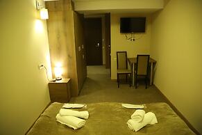 Hotel Reverence