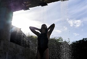 Mirabilia Boutique Hotel