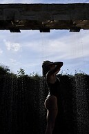 Mirabilia Boutique Hotel