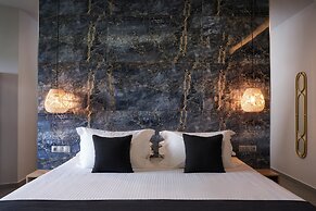 Mirabilia Boutique Hotel