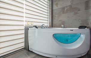 Mirabilia Boutique Hotel