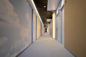 MY CLOUD Transit Hotel (Guests with international flights only)