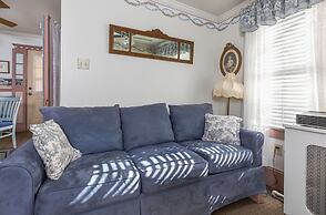 Antoinette's Apartments & Suites