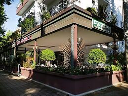 Kristalex Pet Family Hotel