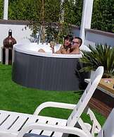 Kristalex Pet Family Hotel