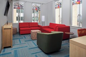 Aloft El Paso Downtown