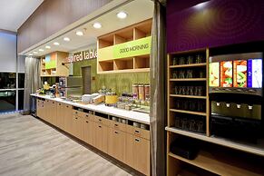 Home2 Suites by Hilton Columbus Downtown