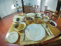 Apsaras Resort Sigiriya