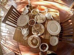 Apsaras Resort Sigiriya