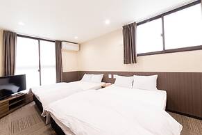 Le Studio Gojo Takakura