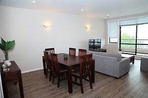 Stylish Apartment near Entertainment District