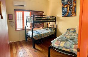 Travellers Oasis - Hostel