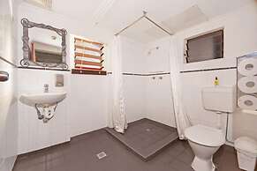 Travellers Oasis - Hostel