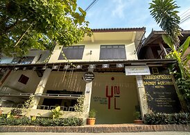 Y Not Laos Hostel