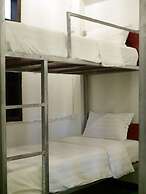 Y Not Laos Hostel