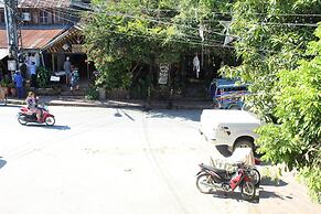 Y Not Laos Hostel