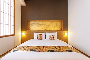 Gion Misen Furumonzen