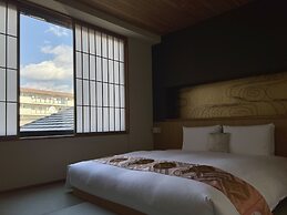 Gion Misen Furumonzen