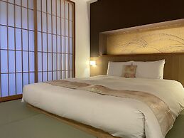 Gion Misen Furumonzen