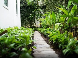 5 Bedrooms Pool Villa w Karaoke