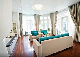 5 Bedrooms Pool Villa w Karaoke