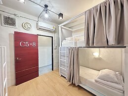 Salee Hostel
