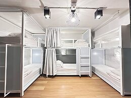 Salee Hostel
