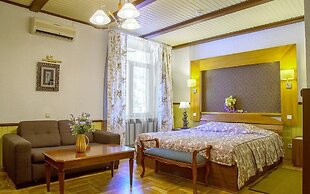 President Hotel