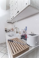 Ostra Menalon Luxury Suites