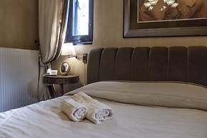 Ostra Menalon Luxury Suites