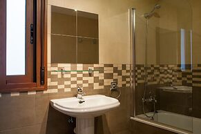 Apartamentos & Suites Real de Cartuja