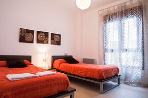 Apartamentos & Suites Real de Cartuja